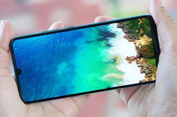 Vivo S1 sở hữu màn hình Super AMOLED 