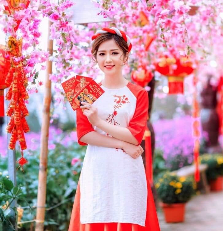 Tạo dáng cùng các bao lì xì xinh xắn, ngộ nghĩnh