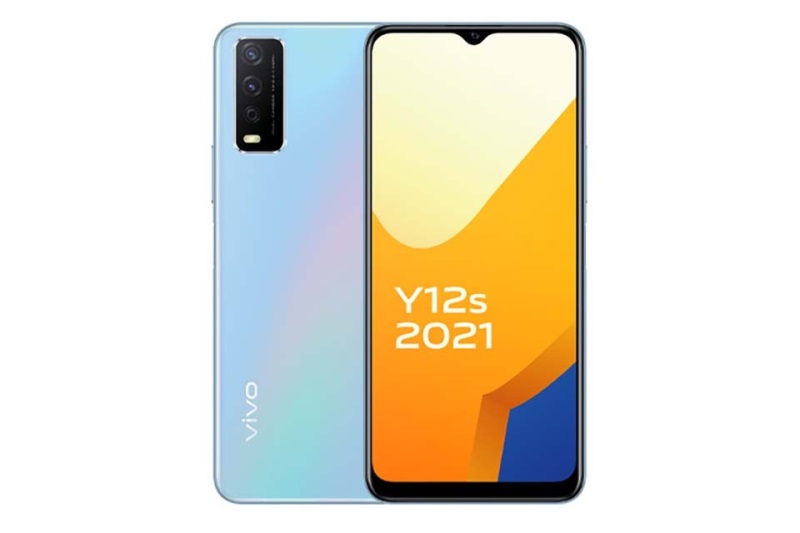 Notch hình giọt nước chứa camera selfie 8MP