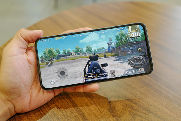 Chơi game trên vivo V17 Pro