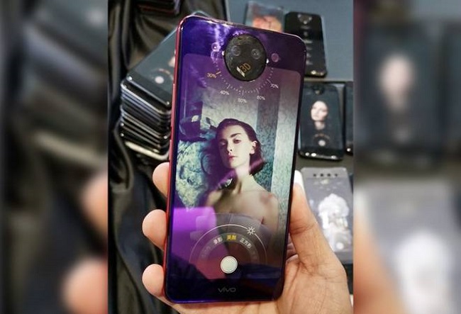 Selfie trên điện thoại vivo nex 2 màn hình 360 độ