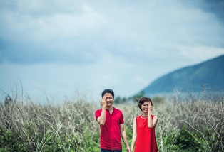 Chụp hình đôi phong cách dễ thương cần chuẩn bị những gì?