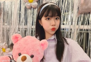 Nằm lòng các kiểu selfie đẹp cho nữ thần thái khó quên trong dịp Tết năm nay