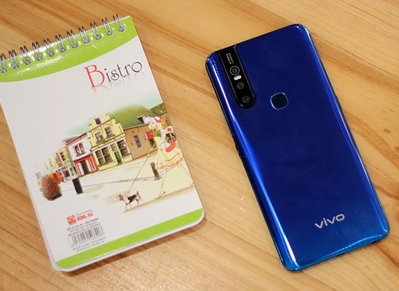 Chụp ảnh phơi sáng trên vivo V15