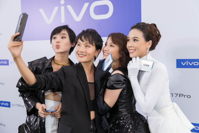 Chụp ảnh selfie trên điện thoại vivo V17 Pro