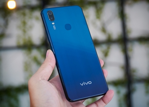 Thiết kế vivo Y11 sang trọng tinh tế