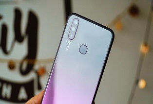 Đánh giá pin vivo Y17: pin trâu, giá rẻ